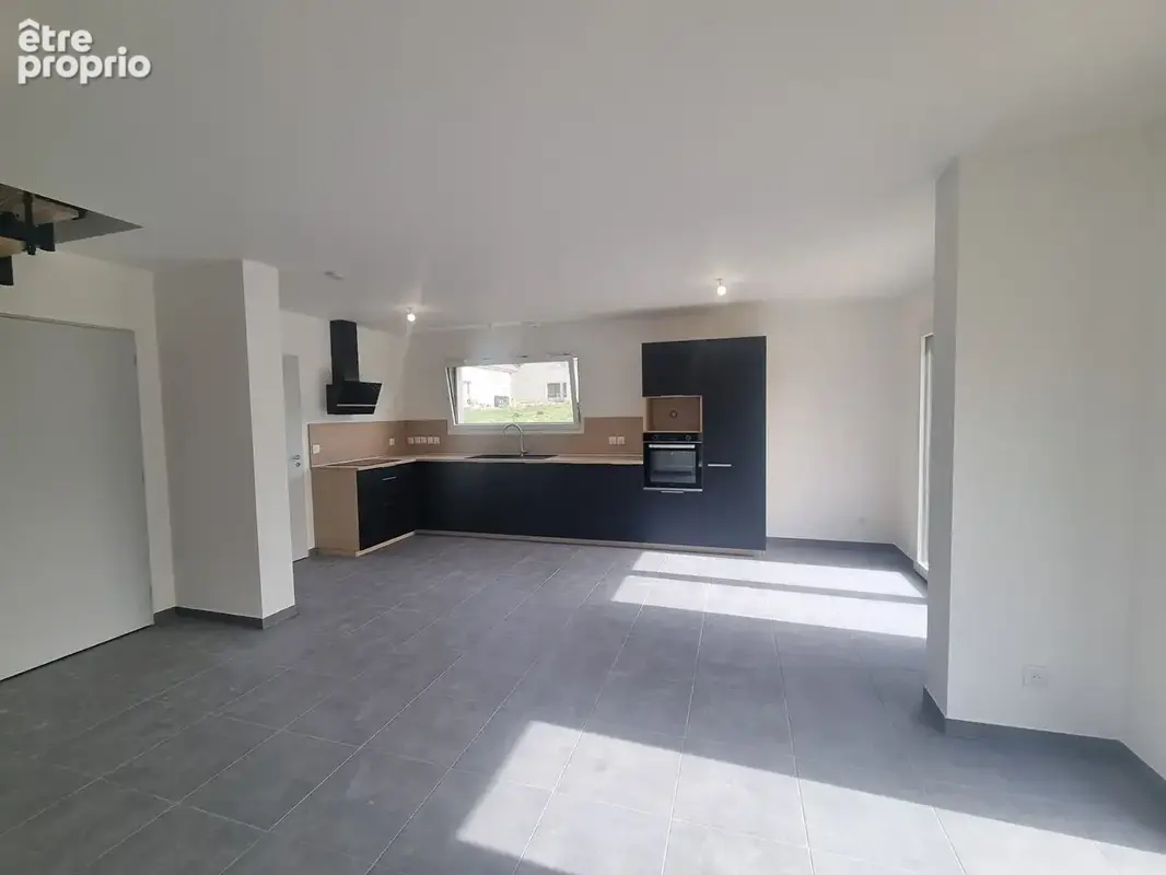 Maison mitoyenne neuve de  95.16 m² - DPE en A - Le Bélieu - photo 7