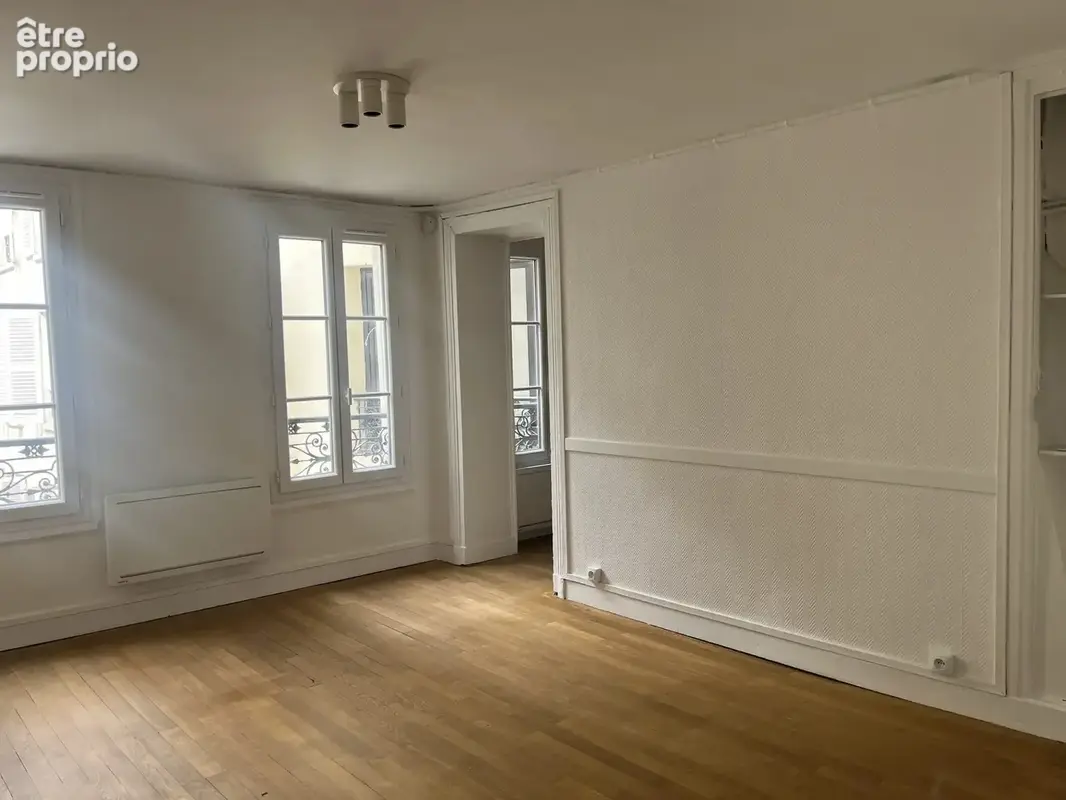 Appartement à PARIS-3E