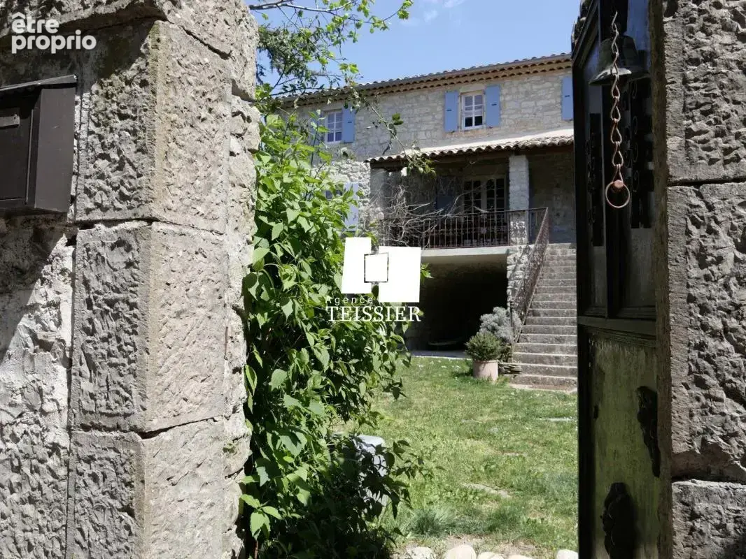 Exclusivité : Ardèche Sud, demeure provençale de charme - photo 12