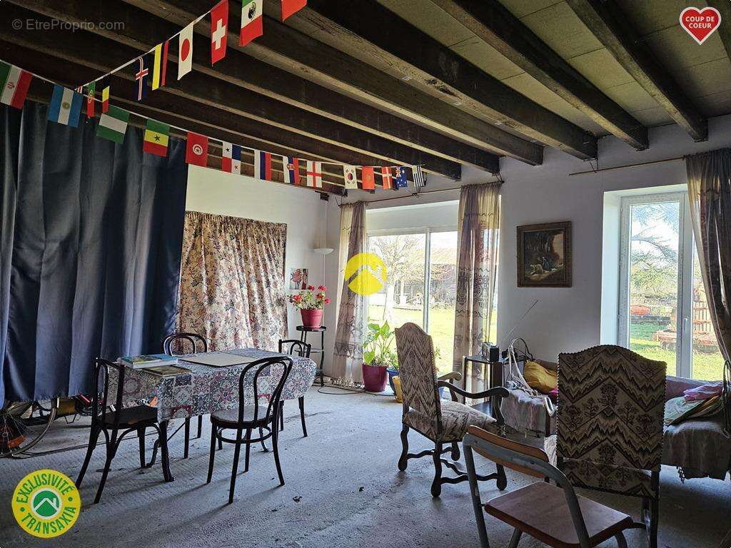 Maison à CHATEAUMEILLANT