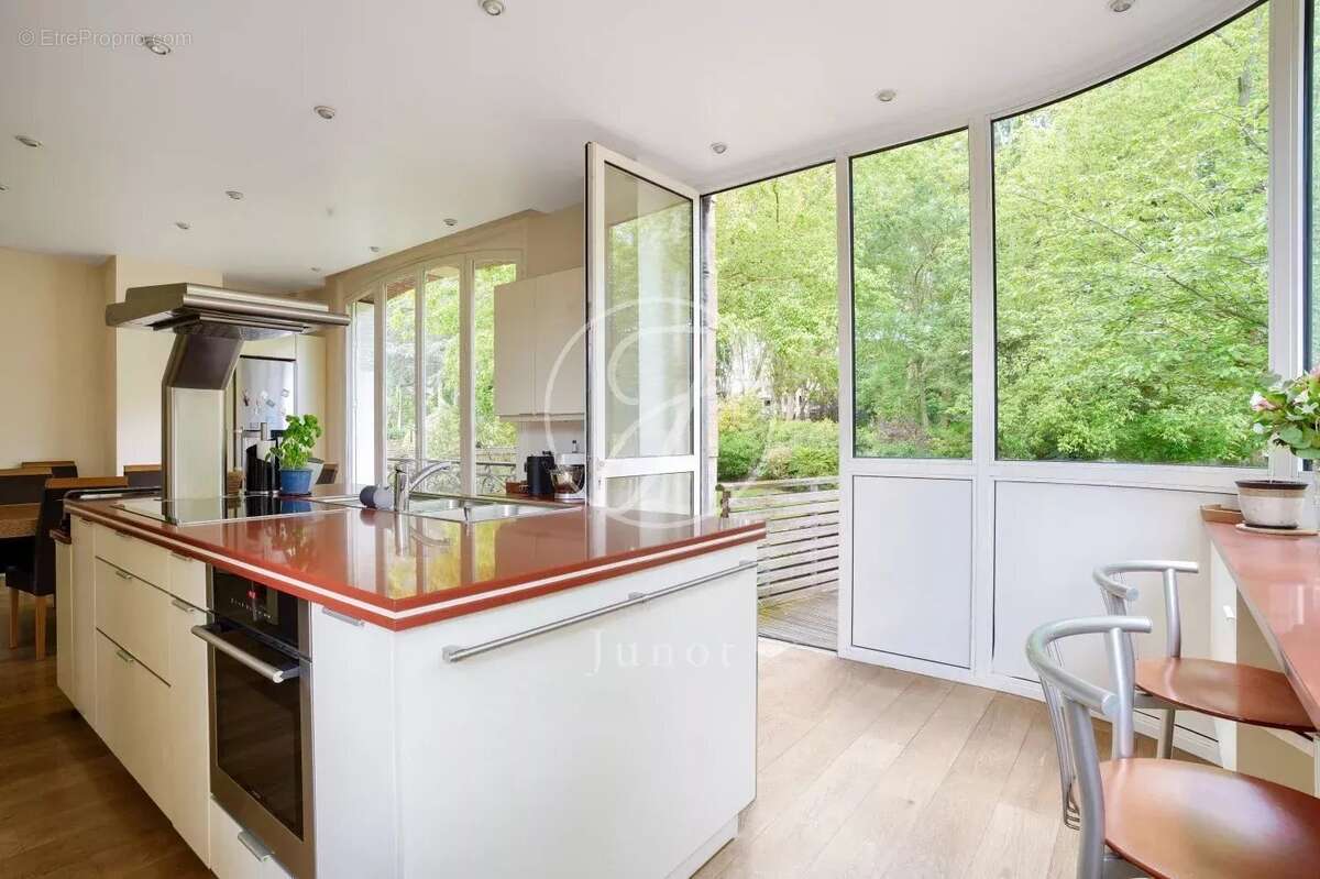 Maison à MAISONS-LAFFITTE