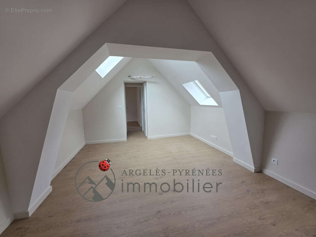 Appartement à LUZ-SAINT-SAUVEUR