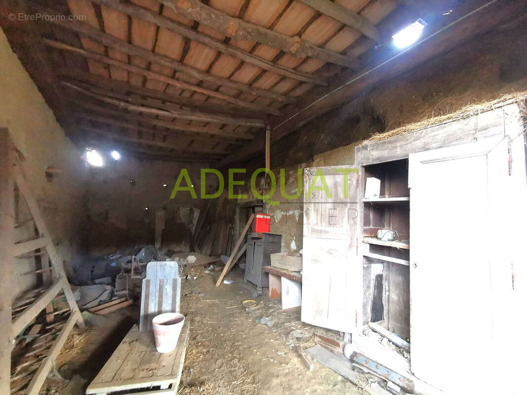 Appartement à SAINT-CHEF