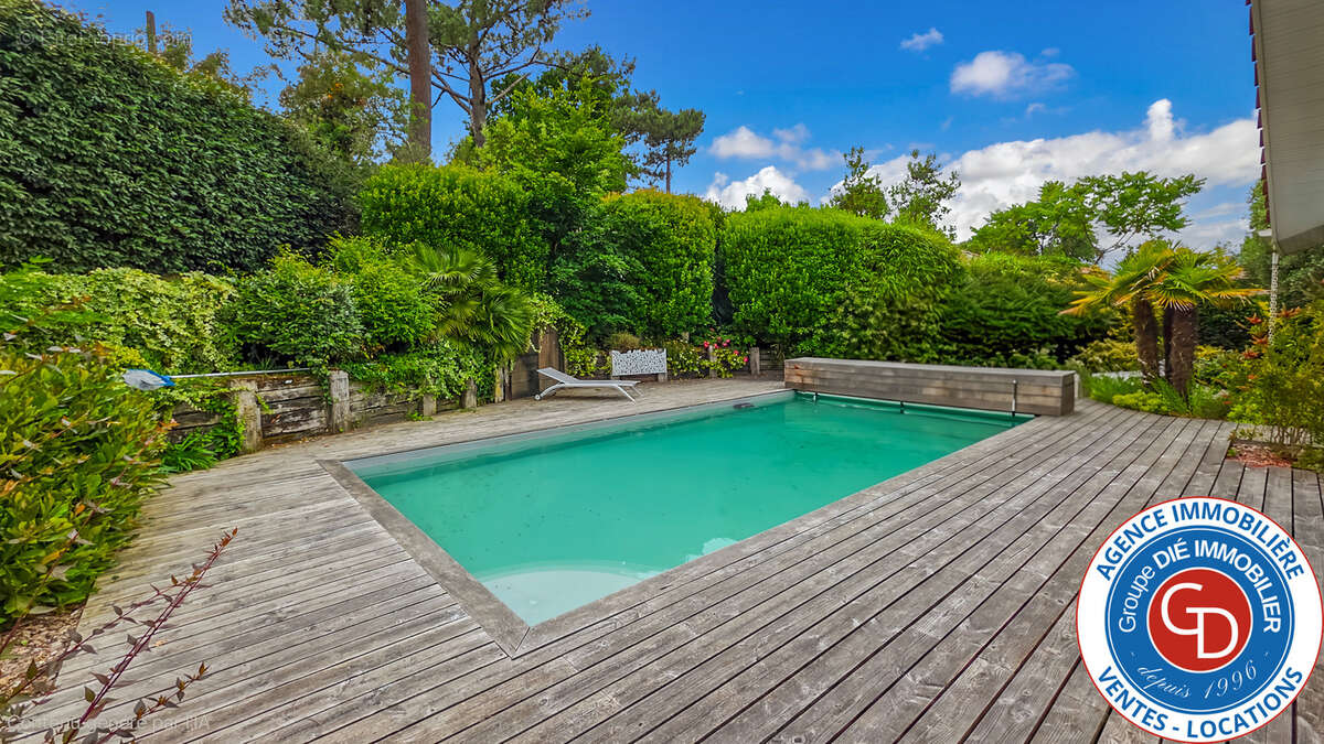 Maison à LE BOUSCAT