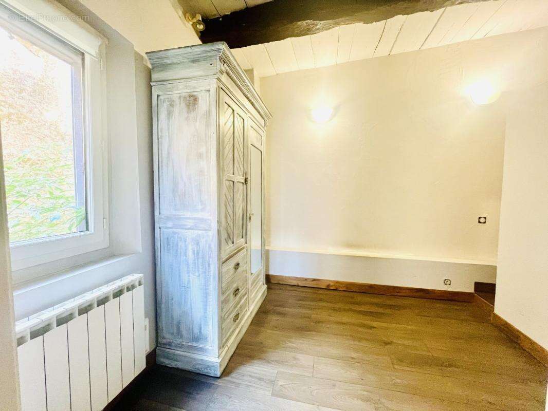 Maison à MONESTIES