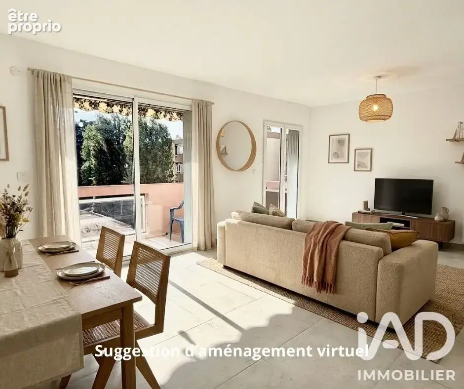 Photo 1 - Appartement à NIMES