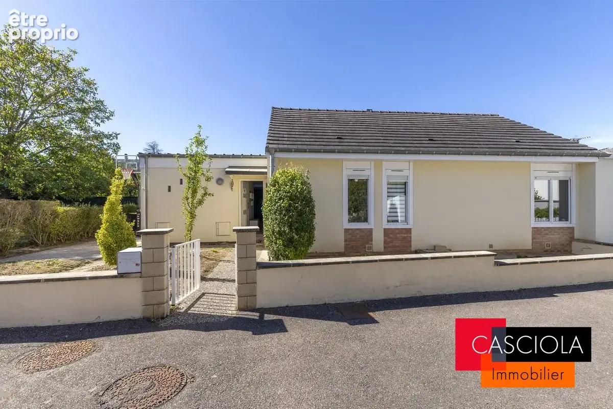 Photo Maison à Marly au prix de 329 000€