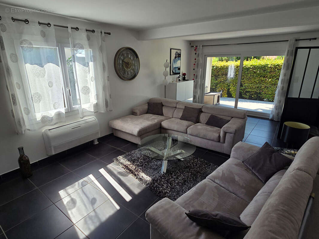 Maison à RUFFEY-LES-ECHIREY