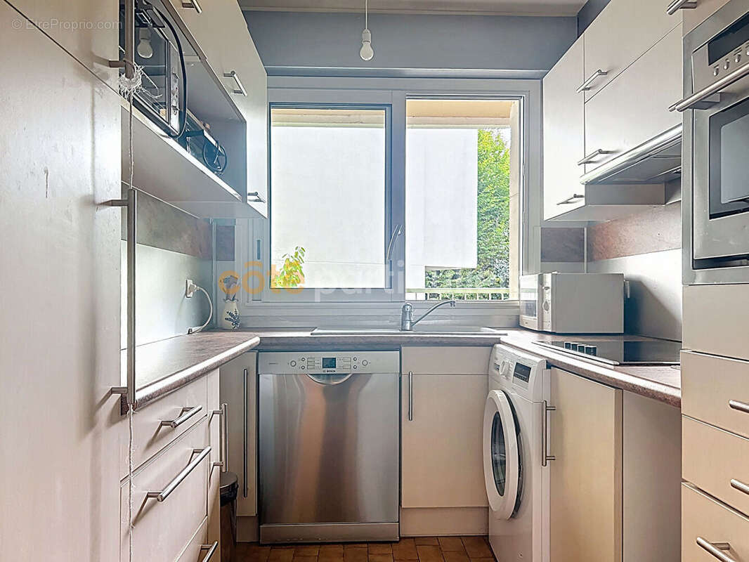 Appartement à SAINT-MAUR-DES-FOSSES