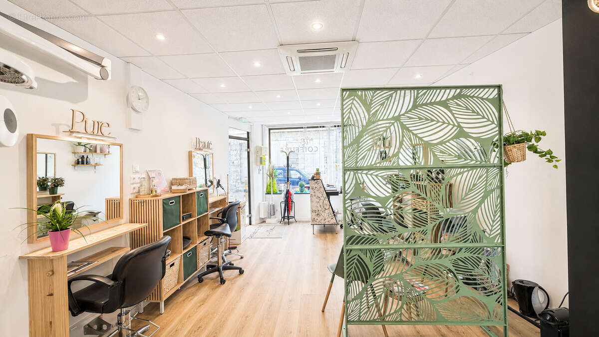 Murs et fonds de commerce de 34 m2 - photo 3