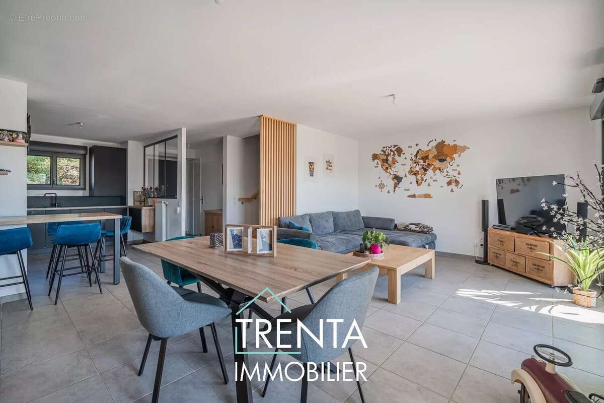 Appartement à VOIRON