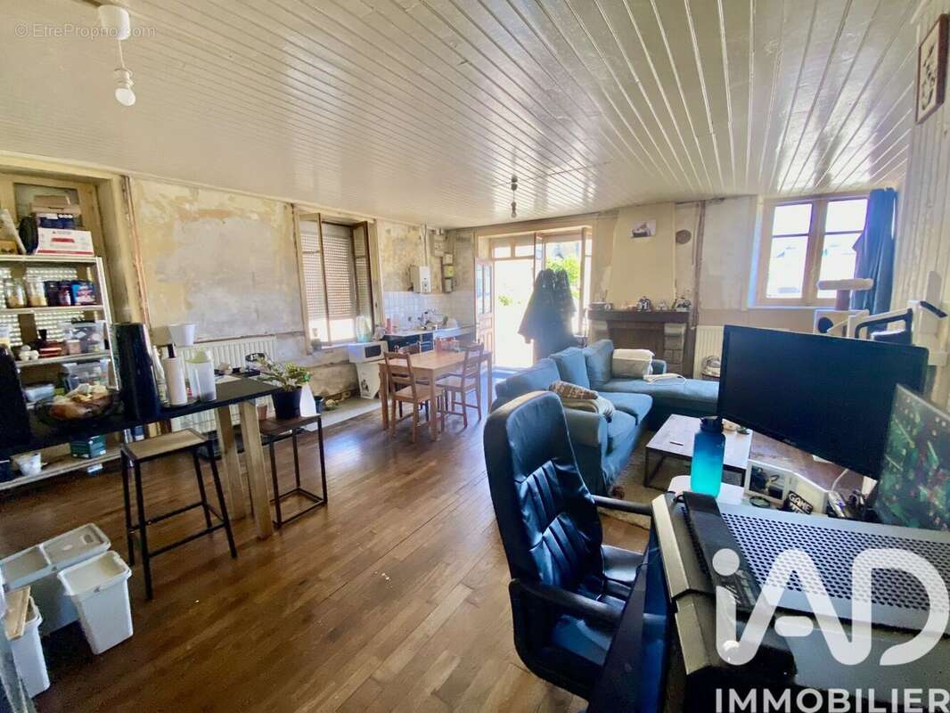 Maison 120 m² à Lantillac  - photo 5