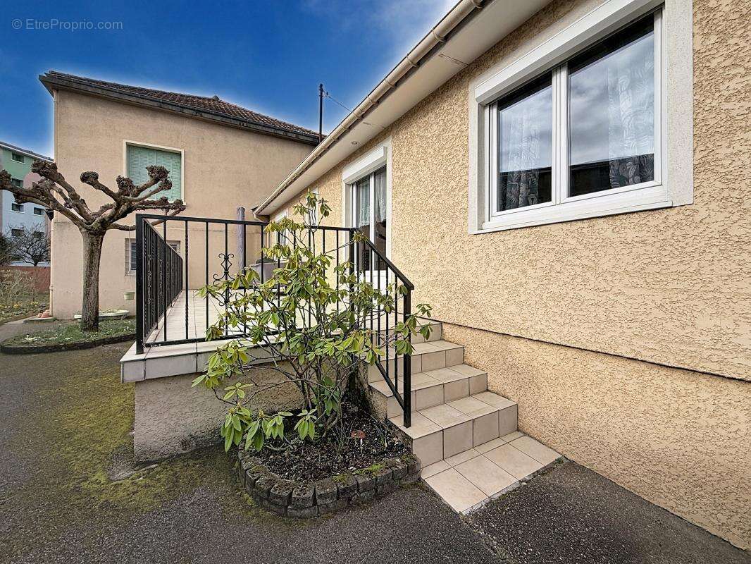 Maison à GIVORS