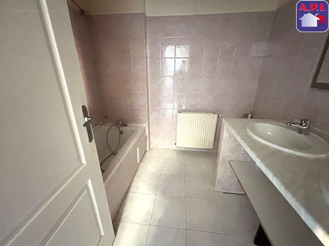 Appartement à MAZERES