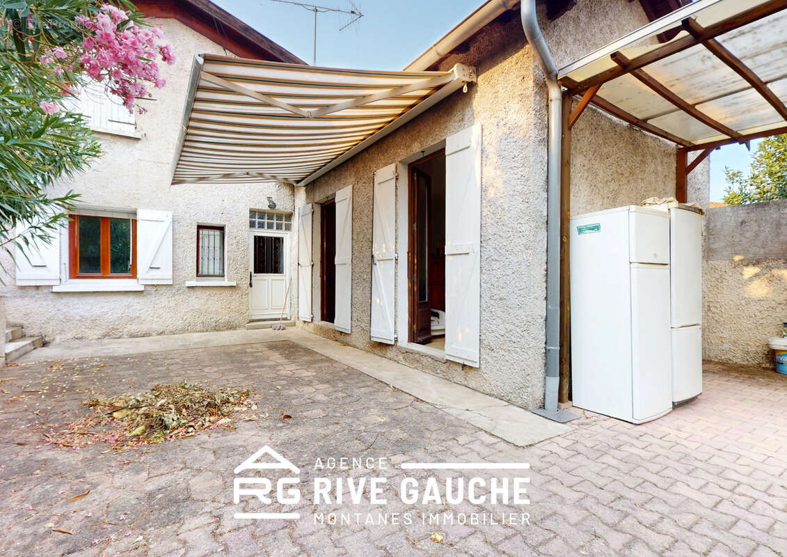 Maison à ROUSSILLON