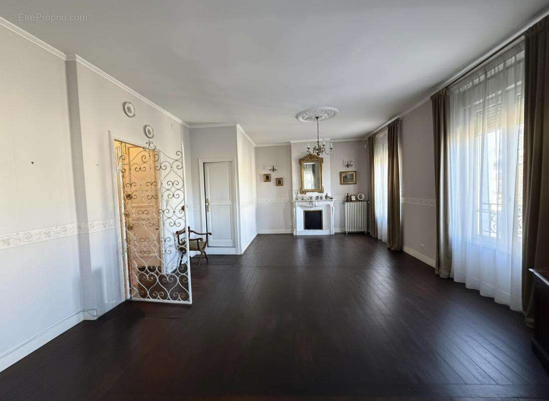 Appartement à CARCASSONNE