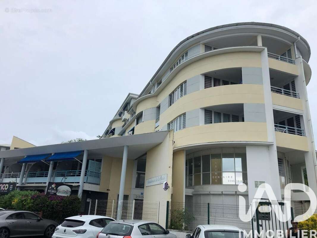 Photo 2 - Appartement à LE MARIN