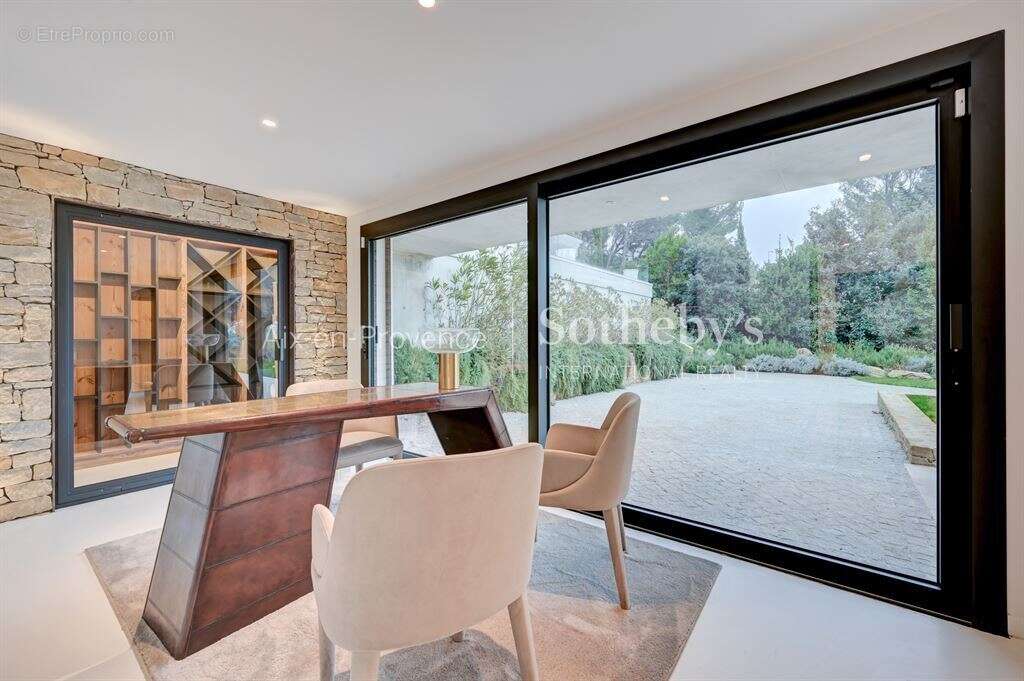 Maison à AIX-EN-PROVENCE