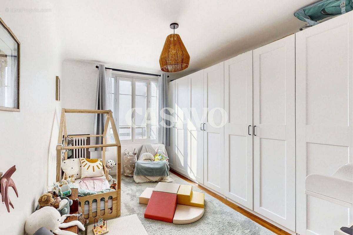 Appartement à ASNIERES-SUR-SEINE