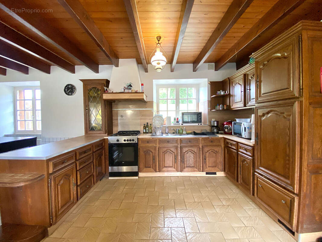 Maison à SAINT-HERVE