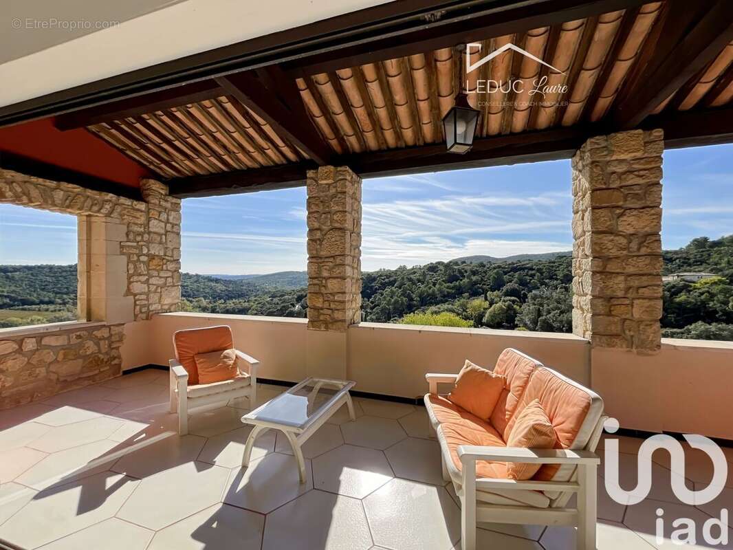 Maison 260 m² à La Roque-Sur-Ceze  - photo 4