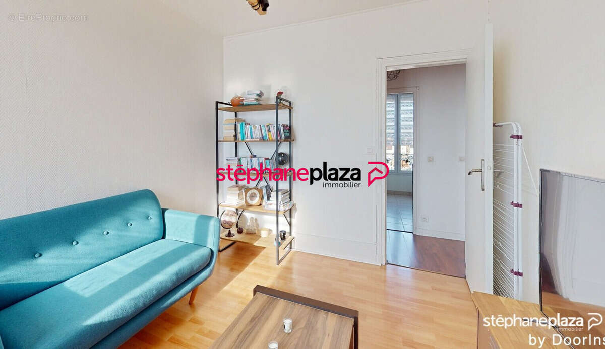 Appartement à HOUILLES