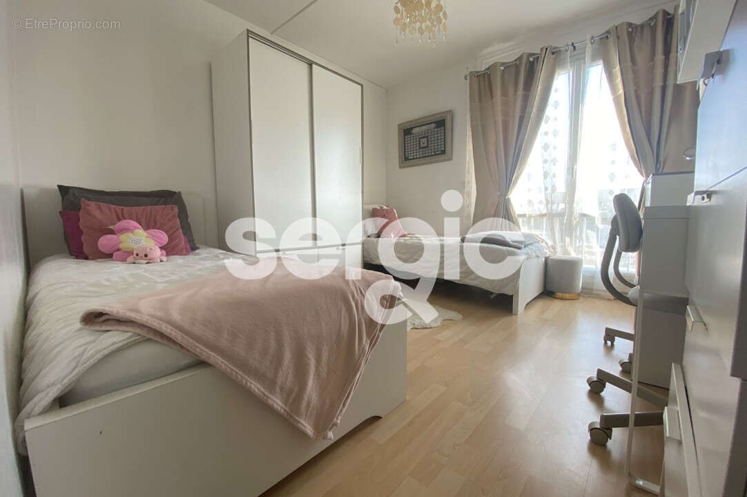 Appartement 4 pièces 89 m2 et 3 chambres. - photo 4