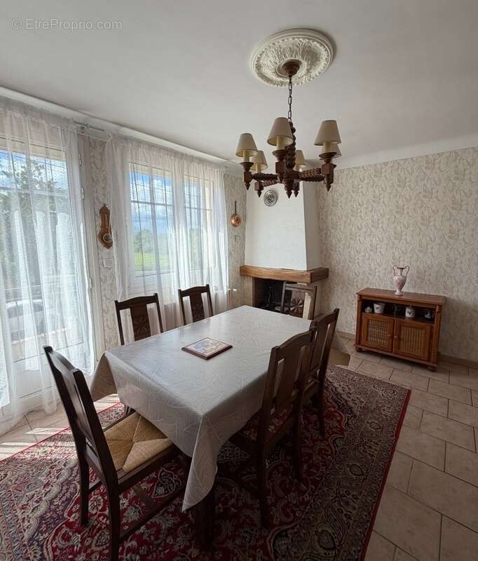 Maison à PRANZAC