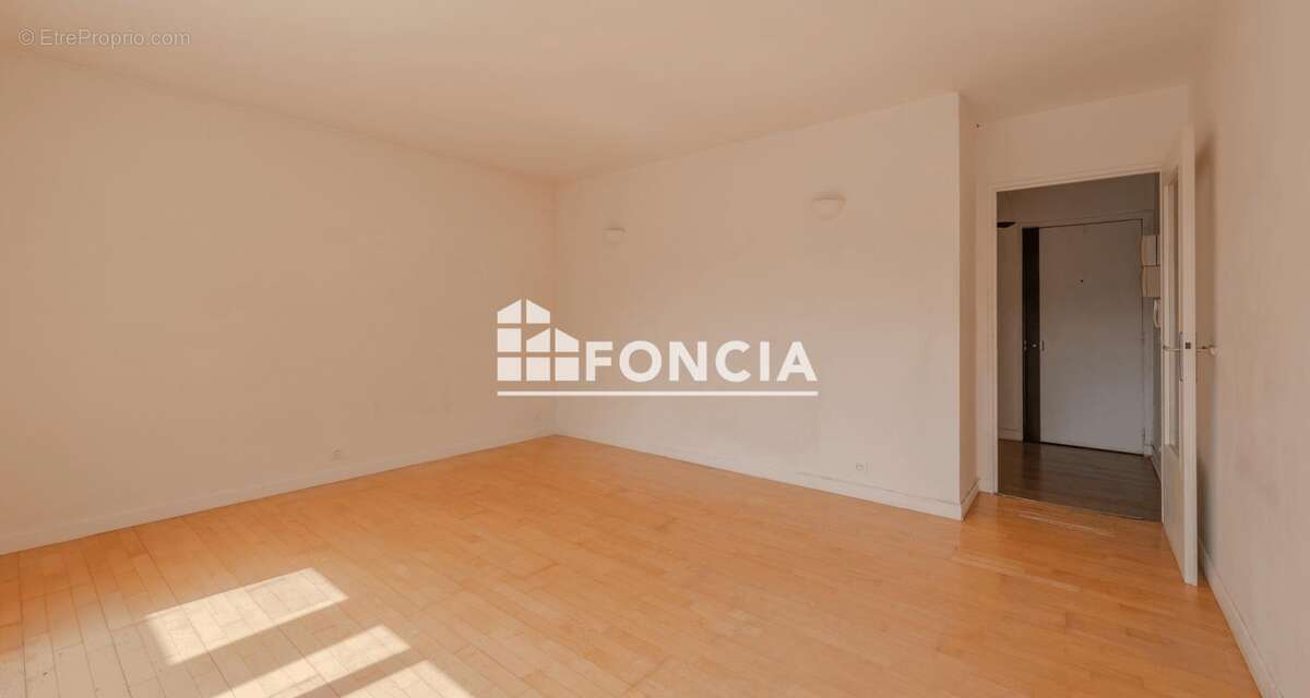 Appartement à RUEIL-MALMAISON