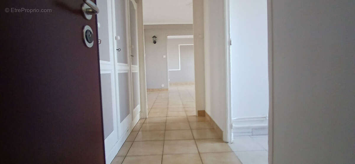Appartement à MALZEVILLE