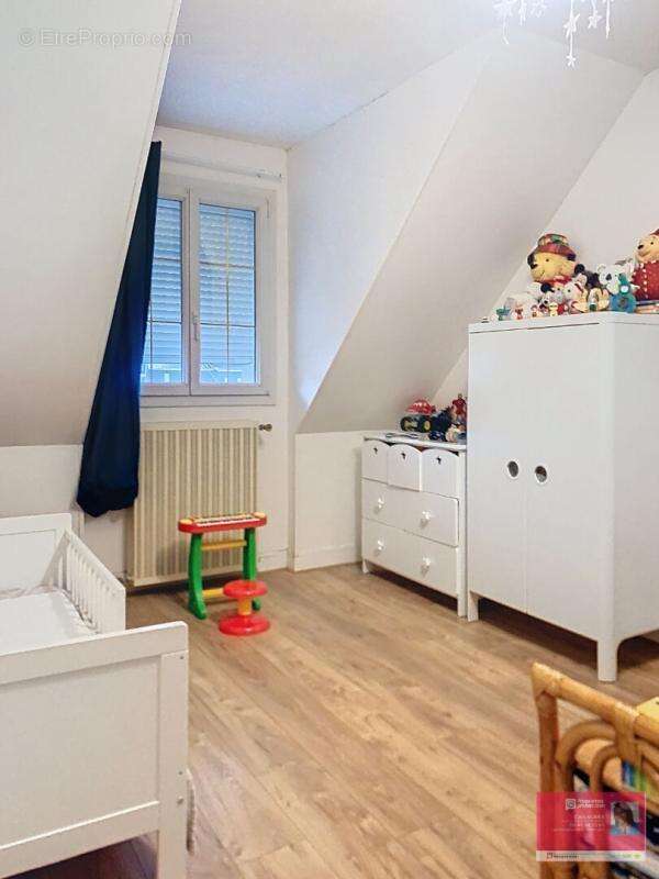 77230 Dammartin en Goele- Maison familiale avec jardin et sous-sol total - photo 12