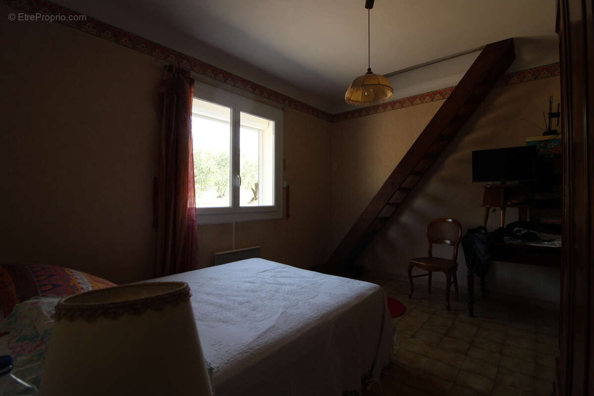 Maison à SAINT-JULIEN-DE-CASSAGNAS