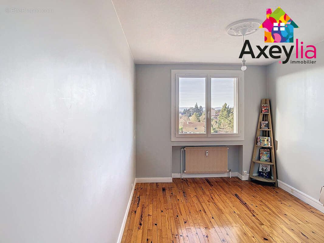 Appartement à RIORGES