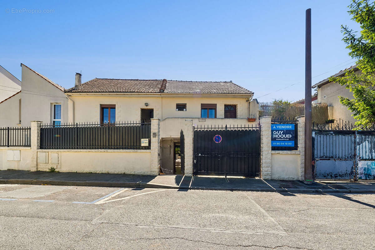 Maison à ROMAINVILLE