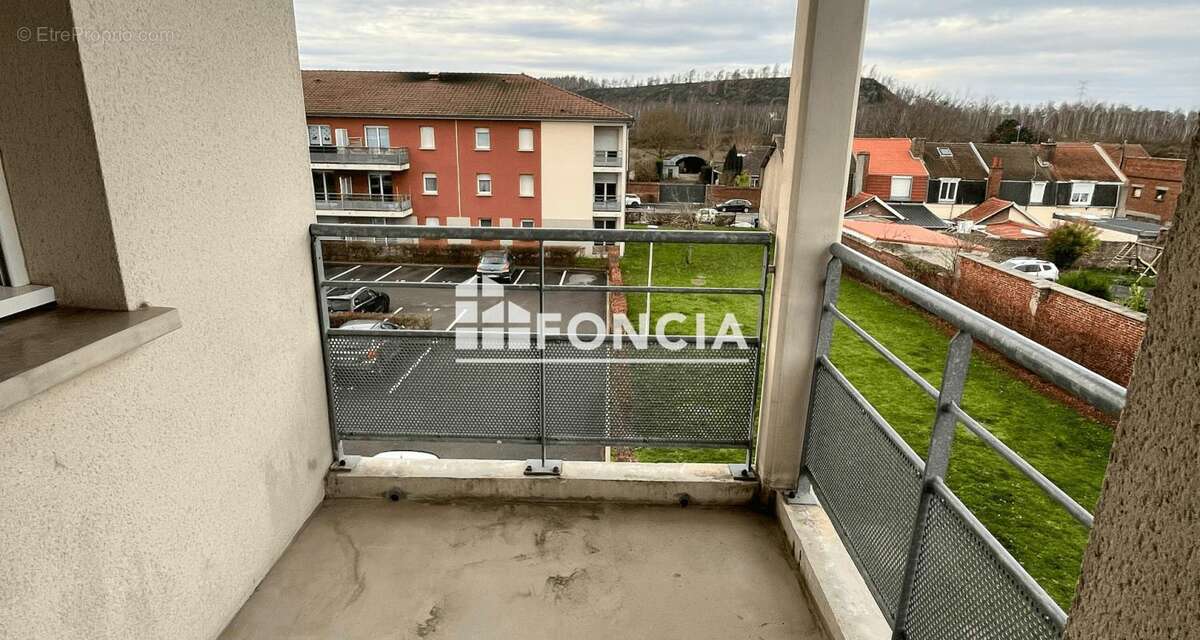 Appartement à AVION