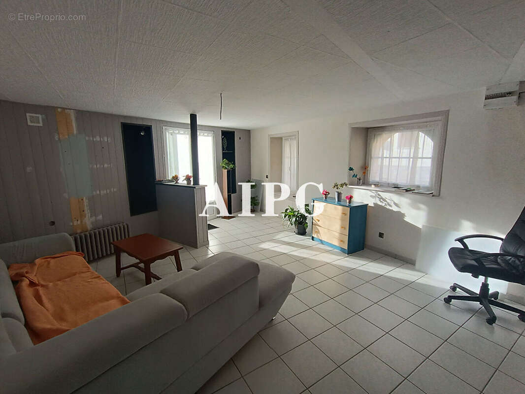 Maison à SAINT-GILLES-VIEUX-MARCHE