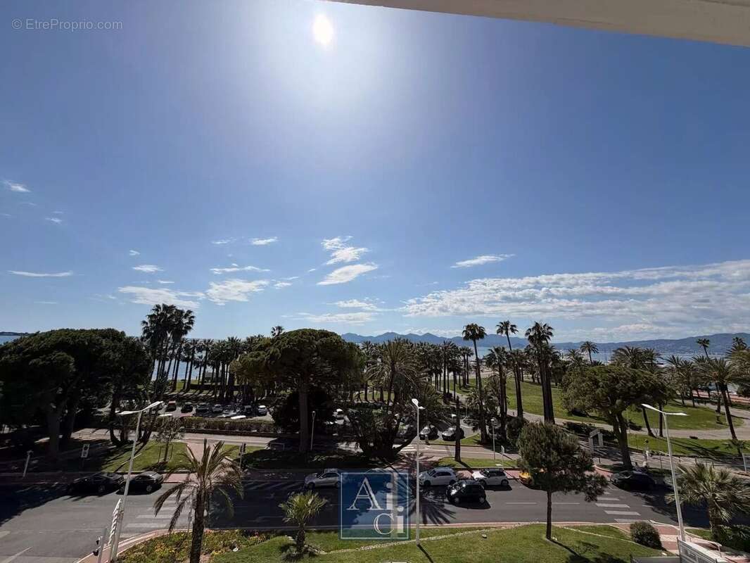 Appartement à CANNES
