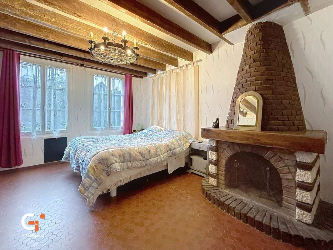 Maison à LYONS-LA-FORET