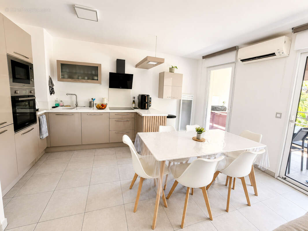 Appartement 3 pièces récent face à Polygone Riviera - photo 7