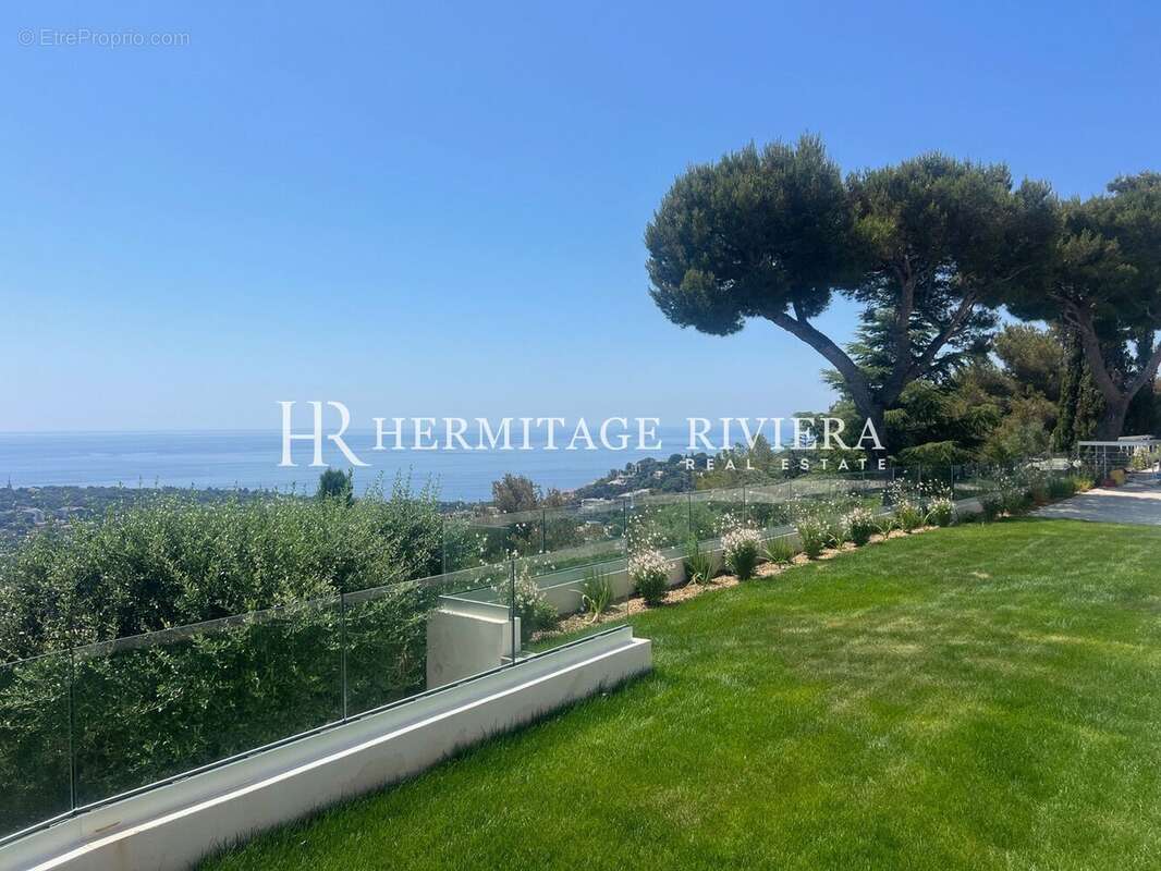 Maison à ROQUEBRUNE-CAP-MARTIN