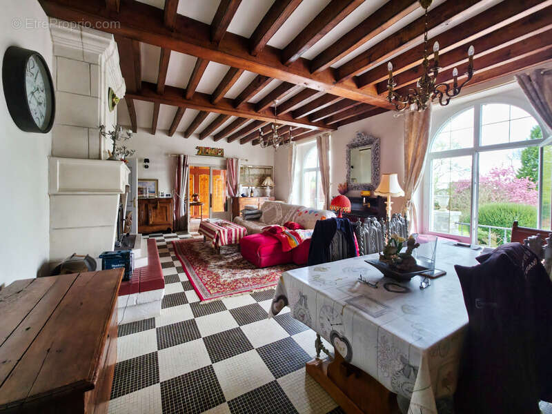 Maison à LA SOUTERRAINE