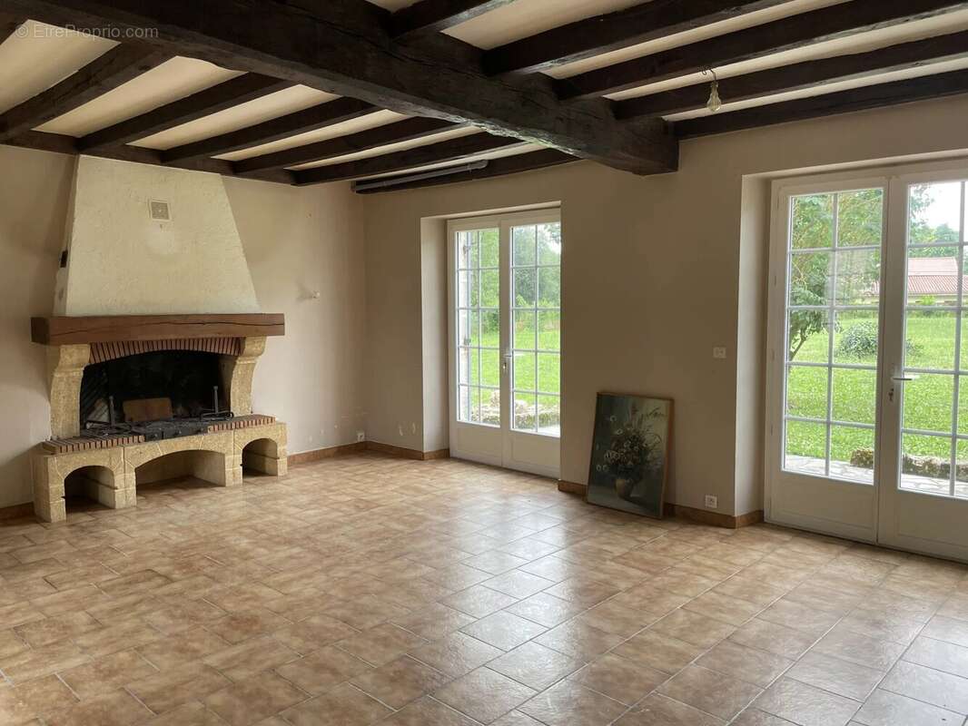 Belle maison familiale historique - photo 3