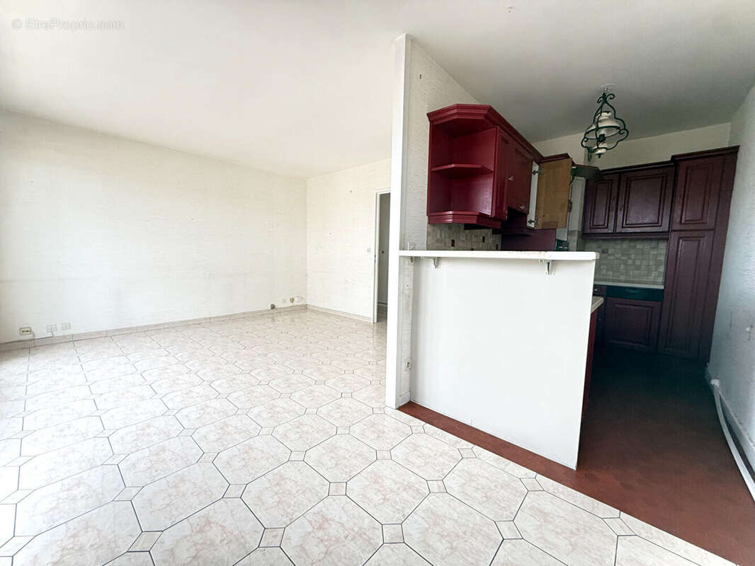 Appartement à VILLEMOMBLE