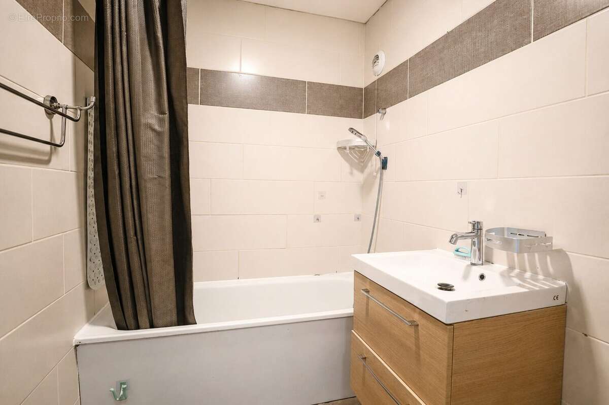 Appartement 83 m² à Montreuil  - photo 8