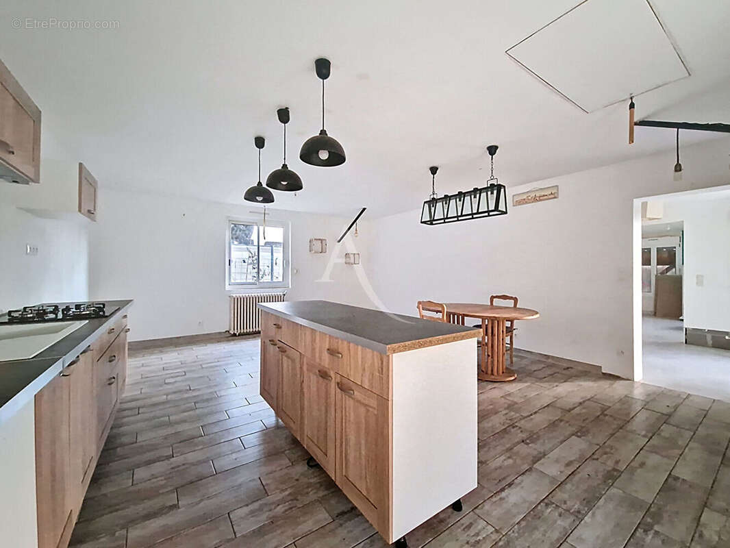Maison  de 79m2 de plain-pied Concourson sur Layon - photo 3