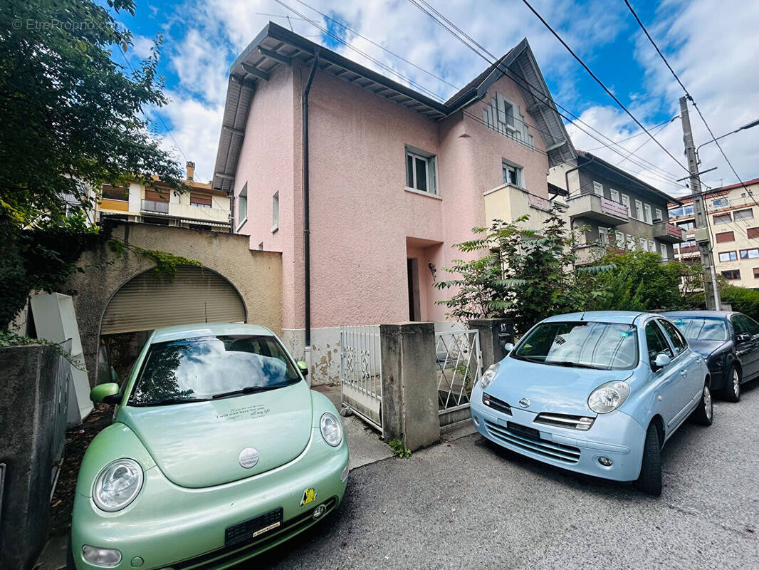 Maison à ANNEMASSE