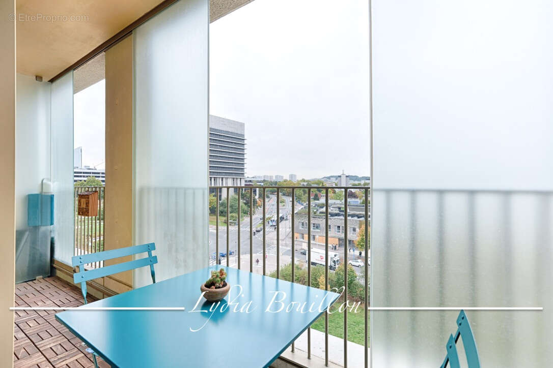 Appartement à NANTERRE