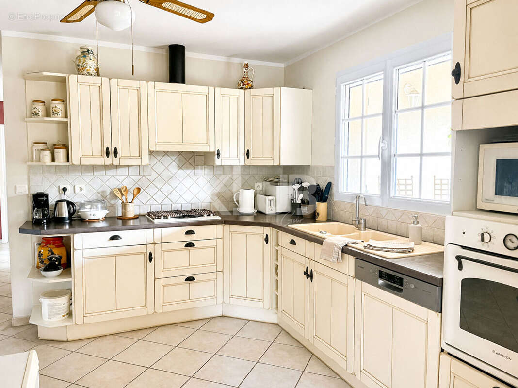 Maison La Valette Du Var 5 pièce(s) 124 m2 - photo 5