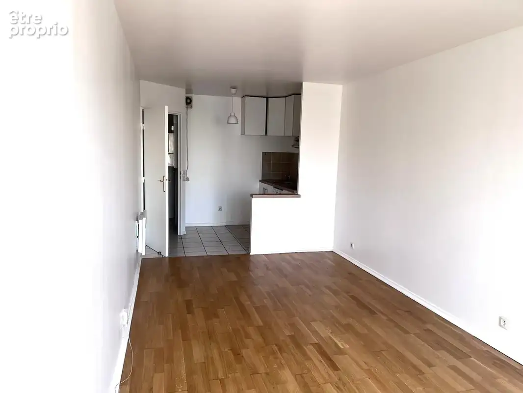 Studio + 1 Parking  - photo 4