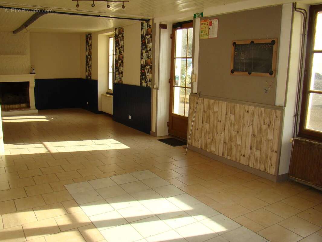 Maison à CEAUX-EN-COUHE